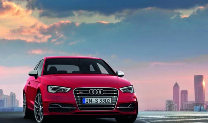 2013 Audi S3 shows its muscles in Paris