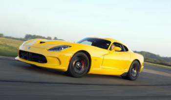 2013 Dodge SRT Viper priced at 99.390$ in US