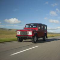 2013 Land Rover Defender - new colours and revised interior