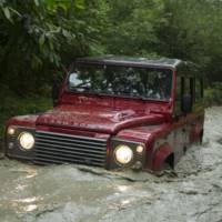 2013 Land Rover Defender - new colours and revised interior