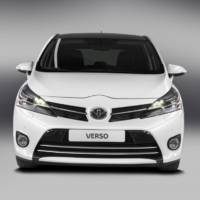 2013 Toyota Verso Facelift revealed ahead of Paris debut