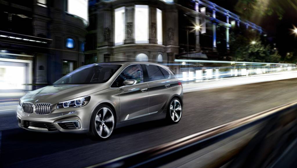 3xVIDEO: 2013 BMW Concept Active Tourer