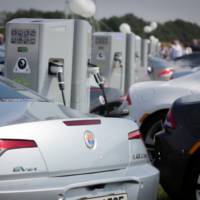 Fisker sets two electric vehicle world records