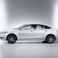 Ford reveals the 2013 Mondeo