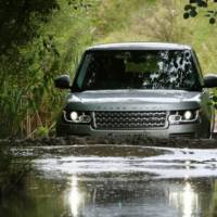 PHOTO GALLERY: The 2013 Range Rover is Showing Its Muscles