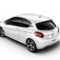 Peugeot 208 GTi: first official photos