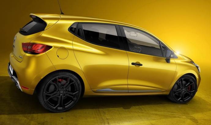 Renault revealed the 2013 Clio RS in Paris