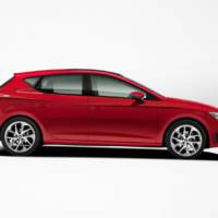 Seat revealed the 2013 Leon in Paris