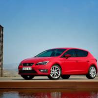 Seat revealed the 2013 Leon in Paris