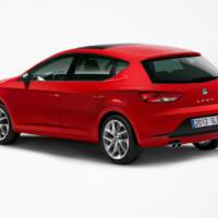 Seat revealed the 2013 Leon in Paris