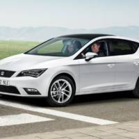 Seat revealed the 2013 Leon in Paris