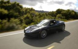 Tesla, considering a rival for the Audi R8 e-tron