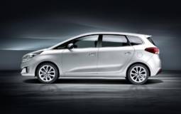2013 Kia Rondo/Carens is going to premiere in Paris Motor Show