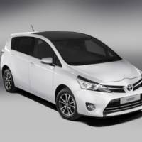 2013 Toyota Verso Facelift revealed ahead of Paris debut