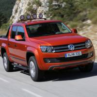 2013 Volkswagen Amarok Canyon: an orange pick-up for outdoor activities