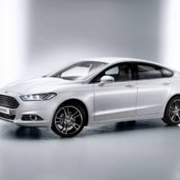 Ford reveals the 2013 Mondeo