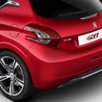 Peugeot 208 GTi: first official photos