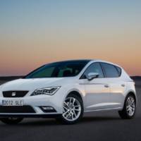 Seat revealed the 2013 Leon in Paris