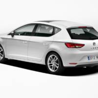 Seat revealed the 2013 Leon in Paris