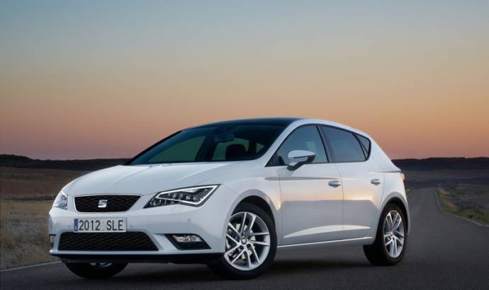 Seat revealed the 2013 Leon in Paris