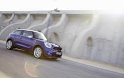 VIDEO: 2013 Mini Paceman gets caught on tape