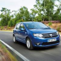 2013 Dacia Sandero, Sandero Stepway and Logan receive their first commercials