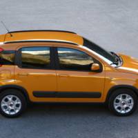 2013 Fiat Panda Trekking - first official photos