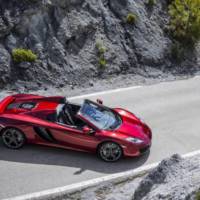 2013 McLaren MP4-12C Spider full photo gallery