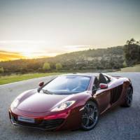 2013 McLaren MP4-12C Spider full photo gallery