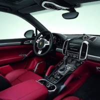 2013 Porsche Cayenne Turbo S - official details