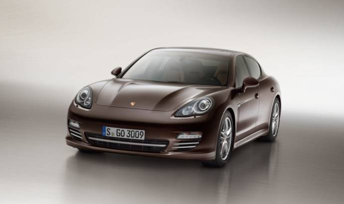 2013 Porsche Panamera Platinum Edition - photos and details