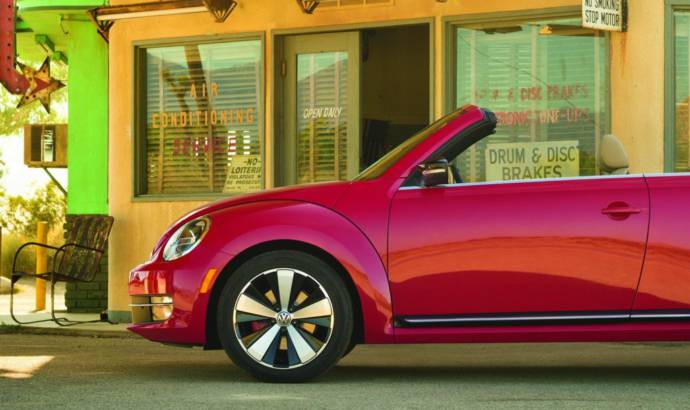 2013 Volkswagen Beetle Convertible, full image gallery and informations