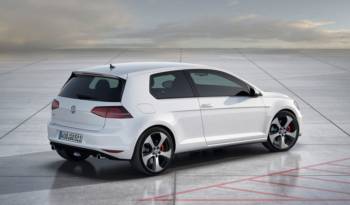2013 Volkswagen Golf VII GTI unveiled in Paris