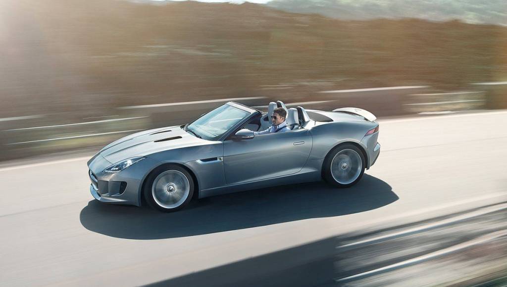 2013 Jaguar F-Type first official video is spectacular