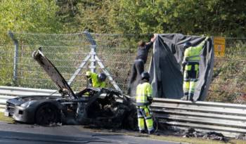 Mercedes-Benz SLS AMG Black Series prototype burns on the Ring