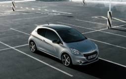 Peugeot 208 production slashed in France and Slovakia