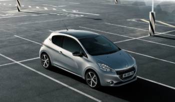 Peugeot 208 production slashed in France and Slovakia