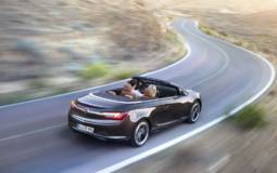 VIDEO: 2013 Opel Cascada on the move