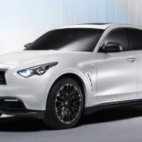 VIDEO: Infiniti FX Sebastian Vettel driven by Evo Magazine