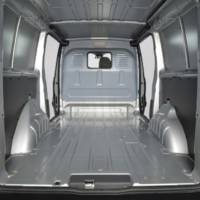 2013 Toyota ProAce marks the return on the light commercial vehicle segment