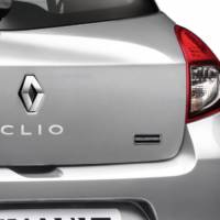 2013 Renault Clio Collection is in fact the old Clio, but more affordable