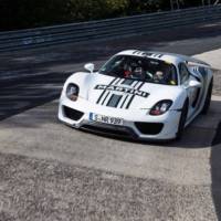 Porsche confirms a new mid-engine supercar