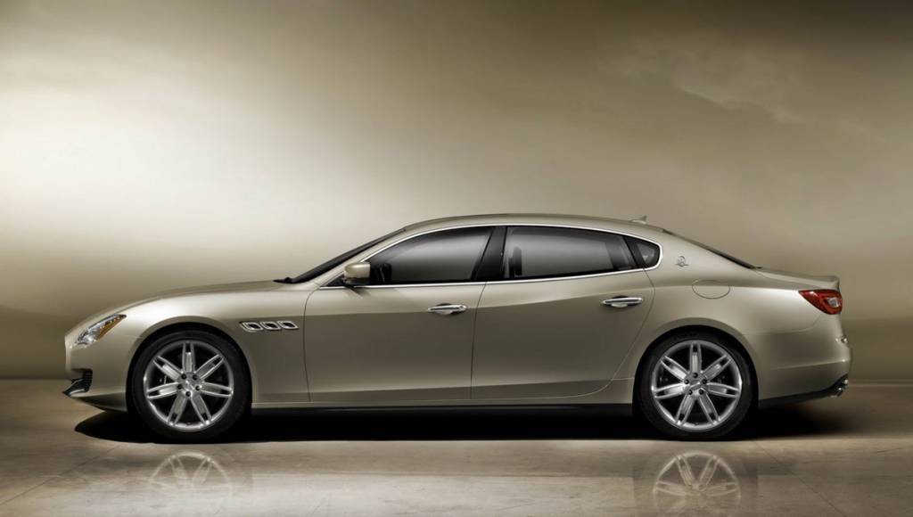 4xVIDEO: 2013 Maserati Quattroporte in detail