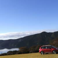 MEGA GALLERY: 180 images with the 2013 Subaru Forester