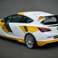 Opel returns to motorsports with Adam Cup and Astra OPC Cup