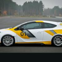 Opel returns to motorsports with Adam Cup and Astra OPC Cup