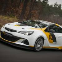 Opel returns to motorsports with Adam Cup and Astra OPC Cup