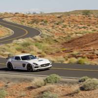 VIDEO: 2013 Mercedes SLS AMG Black Series clay model