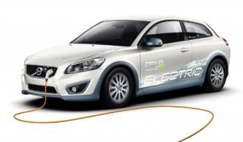 Volvo fast-charger promises 1.5 hour to recharge an electric vehicle