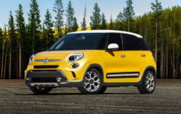 2013 Fiat 500L Trekking - world premiere in LA